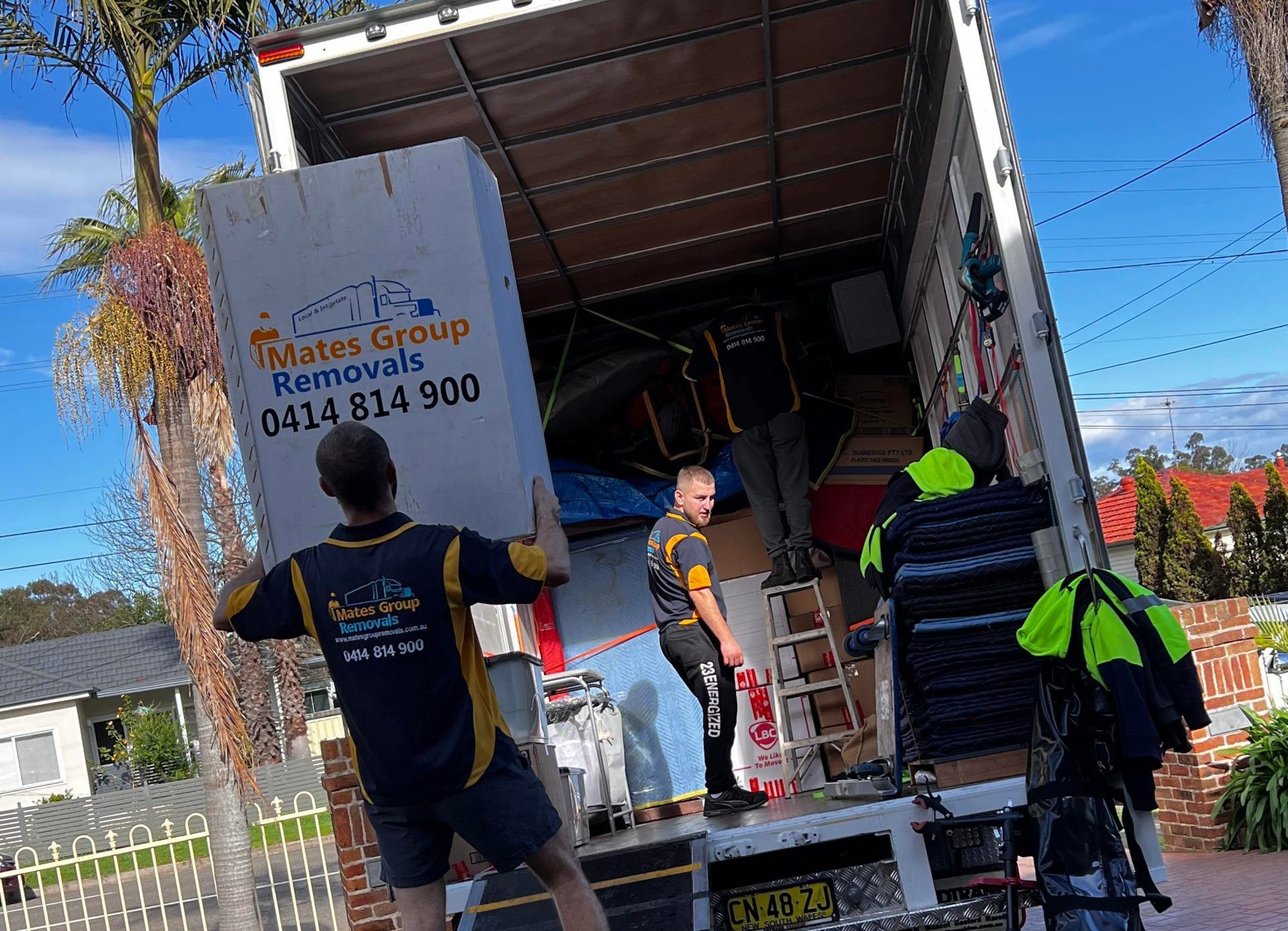 How Much Do Removalists Charge for Sydney to Melbourne Move? 